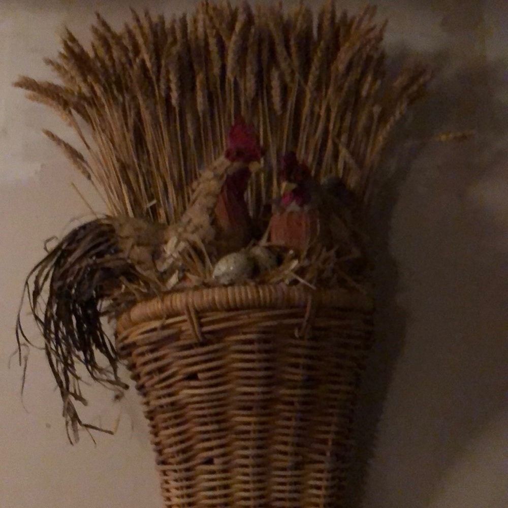 Rooster basket - Picture 3 of 3